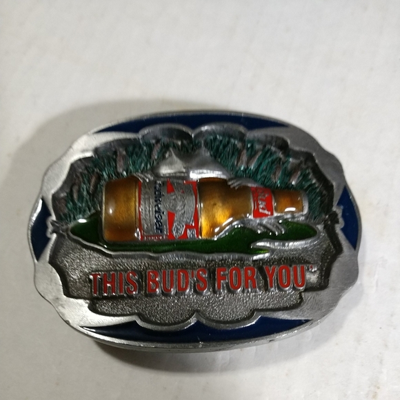 - 🆕🐸Belt Buckle Raised 3-D Pewter Budweiser Beer Bottle and Frog - Picture 8 of 9